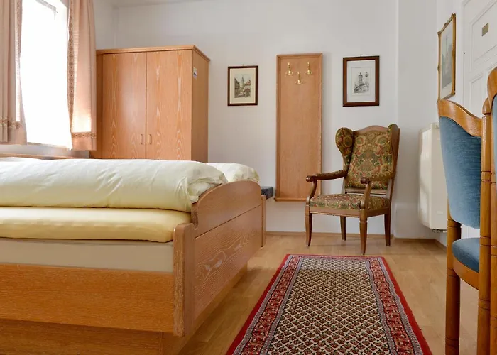 Bezold Guest house 3*